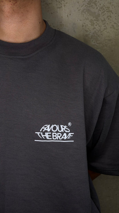 STATEMENT TEE GREY
