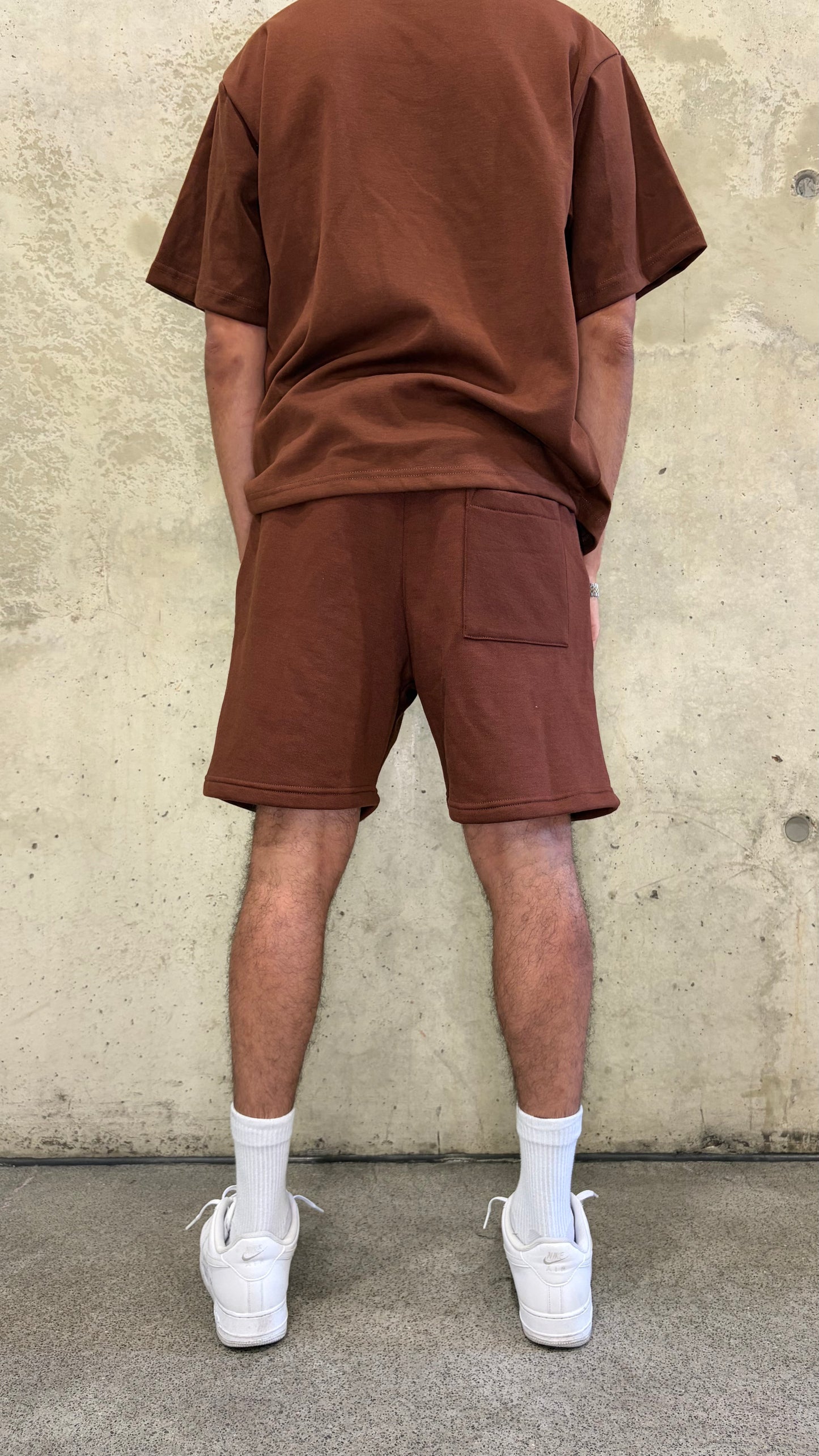 BASIC SHORTS MOKKA